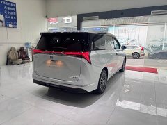 Buick GL8 New Energy Luzun Smart Comfort Edition 7-Seater - ფოტო 6