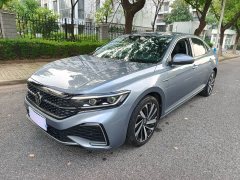 Volkswagen Passat 330TSI Starry Sky Luxury Edition - ფოტო 2
