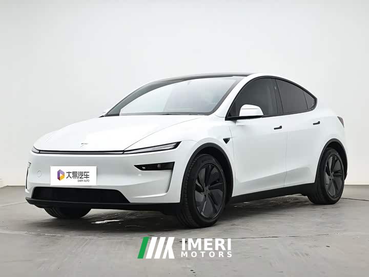 Tesla Model Y Long Range All-Wheel Drive Launch Edition