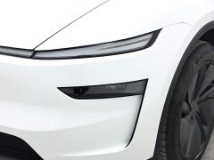 Tesla Model Y Long Range All-Wheel Drive Launch Edition - ფოტო 16