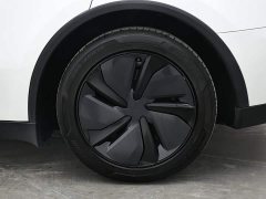 Tesla Model Y Long Range All-Wheel Drive Launch Edition - ფოტო 8