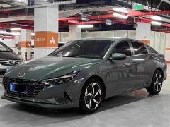 Hyundai Elantra 1.5L CVT Luxury - ფოტო 1