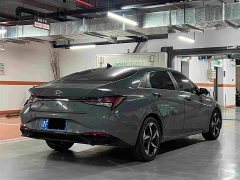 Hyundai Elantra 1.5L CVT Luxury - ფოტო 6