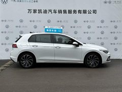 Volkswagen Golf 280TSI DSG 30th Anniversary Edition - ფოტო 3