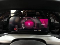Volkswagen Golf 280TSI DSG 30th Anniversary Edition - ფოტო 9