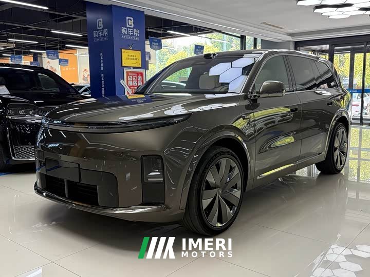 Li Auto L9 Livis - ავტომობილი ჩინეთიდან
