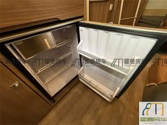 SAIC Maxus V80 Motorhome 2.0T Lifestyle RV with Transverse Bed - ფოტო 11