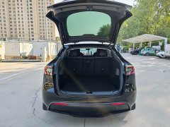 Tesla Model Y 2022 Facelift Rear-Wheel Drive - ფოტო 15