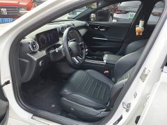 Mercedes-Benz C-Class Facelift C 200 L Sport Edition - ფოტო 4