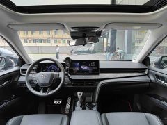 Toyota Camry 2026 Hybrid 2.0 HSE Sport Lite - ფოტო 5