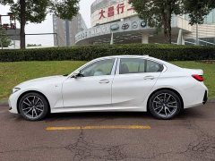 BMW 3 Series 325i M Sport Package - ფოტო 3