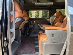Toyota Alphard Hybrid 2.5L Premium Edition - ფოტო 8