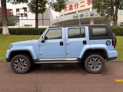 Beijing Jeep BJ40 2023 2.0T Automatic Four-Wheel Drive Urban Hunter Supreme Edition - ფოტო 3