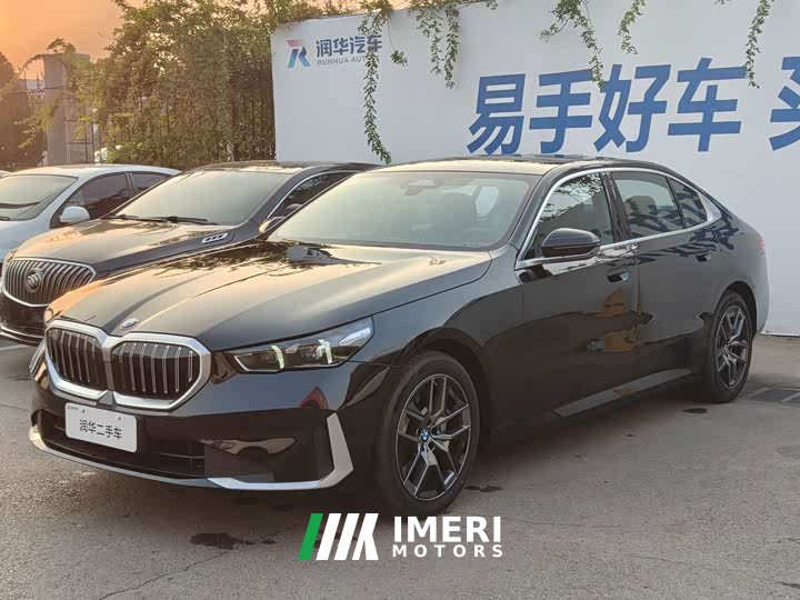 BMW 5 Series 530Li Luxury Edition - ავტომობილი ჩინეთიდან
