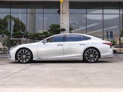 Lexus LS 500h Executive - ფოტო 4