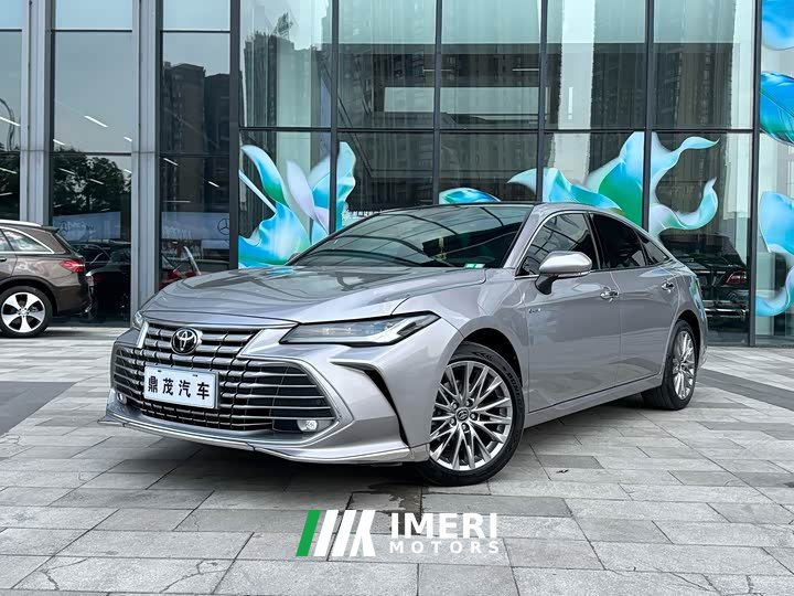Toyota Avalon Hybrid 2.0L Luxury