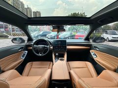 Toyota Avalon 2024 Hybrid 2.0L Luxury - ფოტო 15