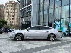 Toyota Avalon 2024 Hybrid 2.0L Luxury - ფოტო 3