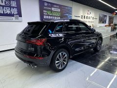 Audi Q5L 40 TFSI Luxury Dynamic - ფოტო 9