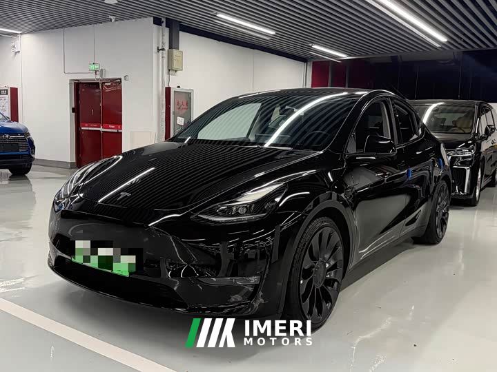 Tesla Model Y Performance All-Wheel Drive