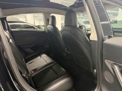 Tesla Model Y Performance All-Wheel Drive - ფოტო 7