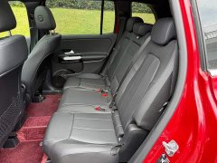 Mercedes-Benz GLB 200 Fashion Edition - ფოტო 12