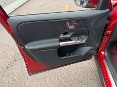 Mercedes-Benz GLB 200 Fashion Edition - ფოტო 6