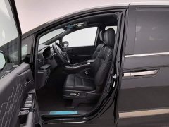 Honda Odyssey 2.0L e:HEV Luxury - ფოტო 10