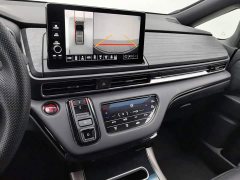 Honda Odyssey 2.0L e:HEV Luxury - ფოტო 12