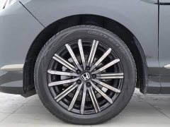 Honda Odyssey 2.0L e:HEV Luxury - ფოტო 17