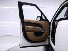 Land Rover Range Rover 3.0 L6 400PS Prestige Seven-Seat Extended Wheelbase - ფოტო 13