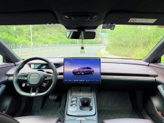 Xiaomi SU7 2024 Rear-Wheel Drive Standard Founder Edition - ფოტო 7