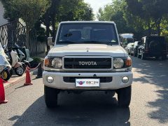 Toyota Land Cruiser (Imported) LC71 2022 4.0L Middle East Version - ფოტო 2