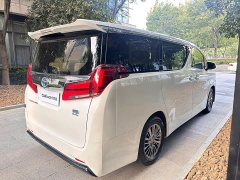 Toyota Alphard Hybrid 2.5L Luxury - ფოტო 6