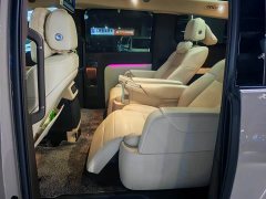Li Auto Li Xiang MEGA Ultra - ფოტო 13