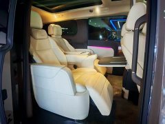 Li Auto Li Xiang MEGA Ultra - ფოტო 14