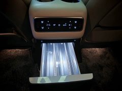Li Auto Li Xiang MEGA Ultra - ფოტო 17