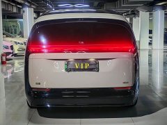Li Auto Li Xiang MEGA Ultra - ფოტო 5