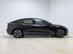 Tesla Model 3 Rear-Wheel Drive - ფოტო 3
