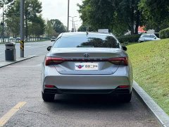 Toyota Avalon 2023 Hybrid 2.5L Luxury - ფოტო 5