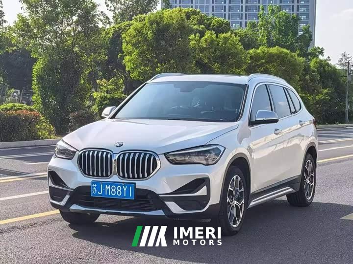 BMW X1 sDrive20Li Premium - ავტომობილი ჩინეთიდან