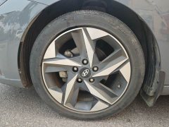 Hyundai Elantra 1.5L CVT Luxury - ფოტო 9
