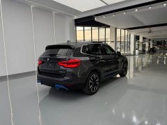 BMW iX3 sDrive40 Premier - ფოტო 15