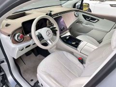 Mercedes-Benz EQE SUV 350 4MATIC Luxury - ფოტო 2