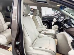 Buick GL8 Land Executive Cabin 652T Luxury - ფოტო 15