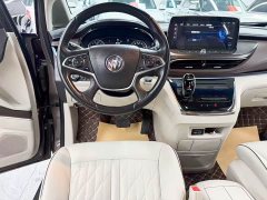 Buick GL8 Land Executive Cabin 652T Luxury - ფოტო 16