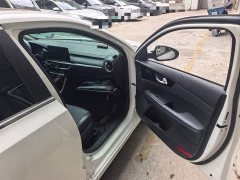 Kia K3 2021 Facelift 1.5L CVT Fashion Edition - ფოტო 19