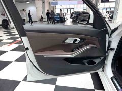 BMW 3 Series 320Li M Sport Package - ფოტო 5