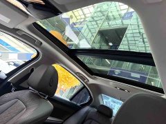 BMW 3 Series 320Li M Sport Package - ფოტო 7