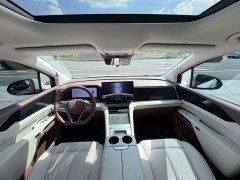 Denza Summer DM-i 1.5T 180km Exceed - ფოტო 6